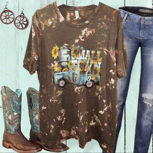 Bleached Brown Graphic Small Town Girl T-shirt